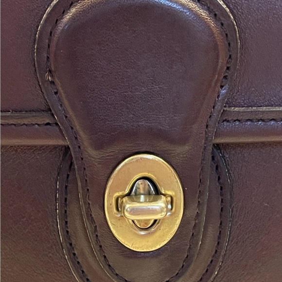 Vintage Coach Willis 9927 Mahogany Leather Bag RESTORED PRISTINE NO FLAWS ✨ ✨✨ - Picture 4 of 16